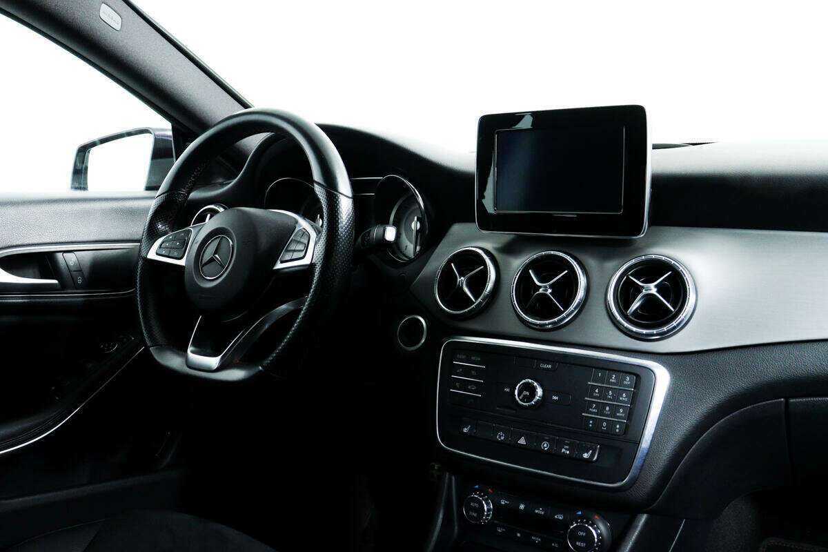 Mercedes-Benz CLA 200, 2015 - 135 000 км. | Фото №8
