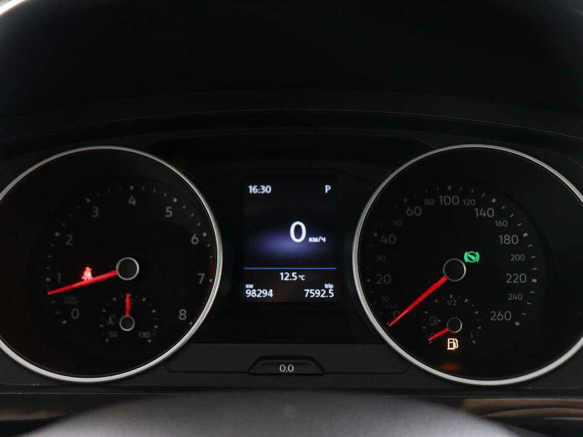 Volkswagen Tiguan, 2017 Фото №10