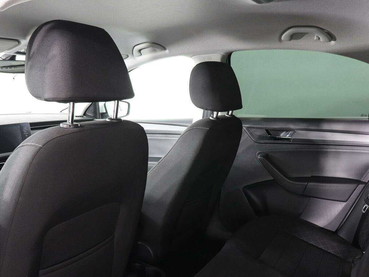 Skoda Rapid, 2022 Фото №11