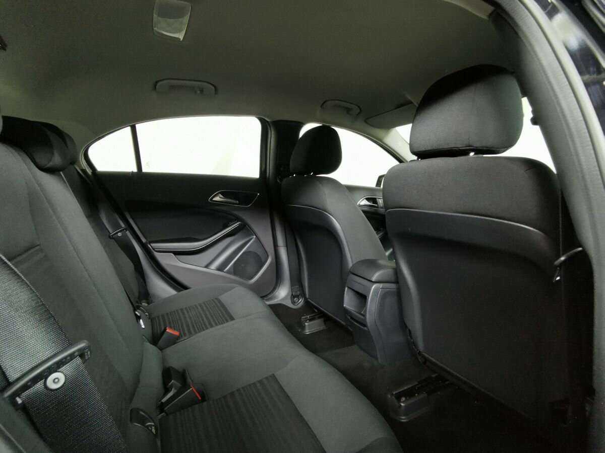 Mercedes-Benz A-Класс 180, 2014 Фото №11