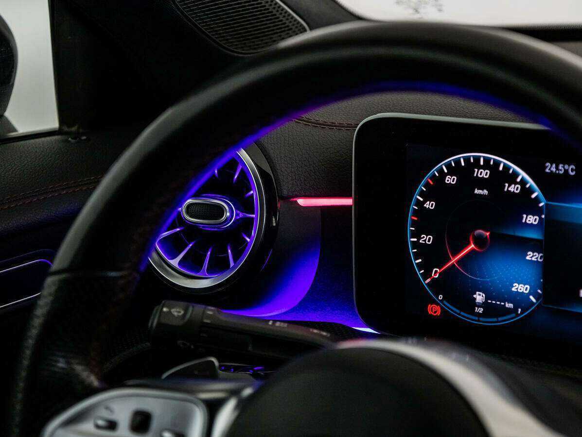 Mercedes-Benz CLA 200, 2019 Фото №15