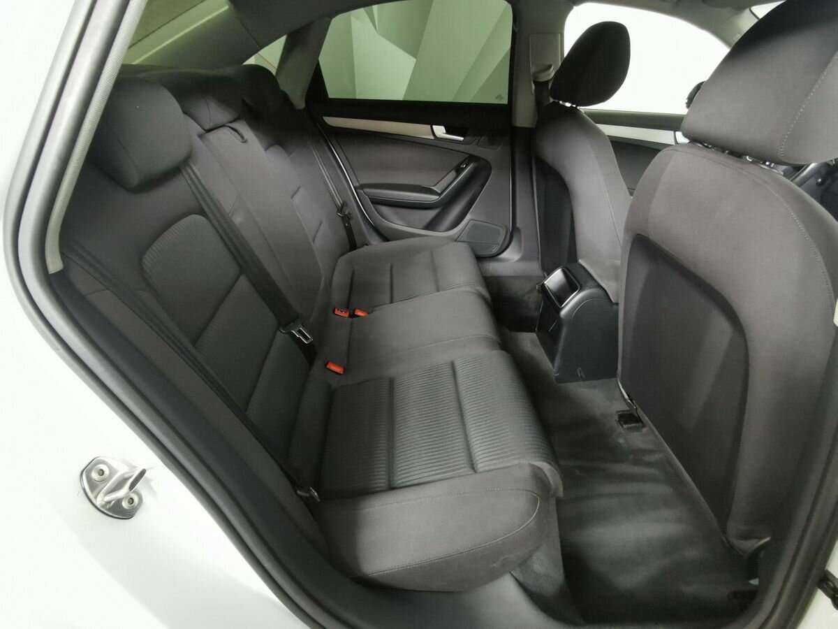 Audi A4, 2012 Фото №12