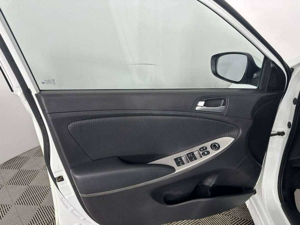 Hyundai Solaris, 2016 Фото №8