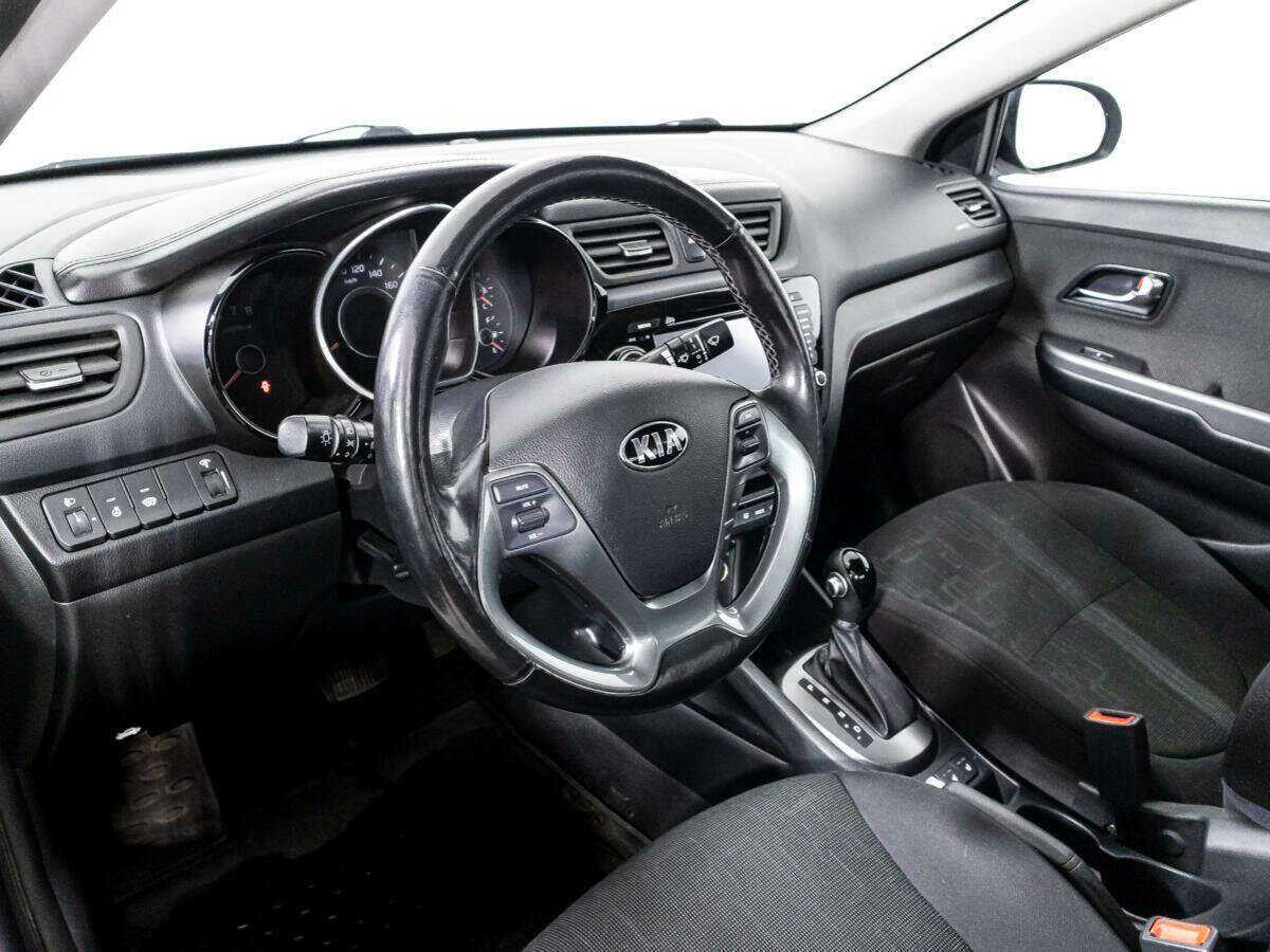 Kia Rio, 2017 Фото №11
