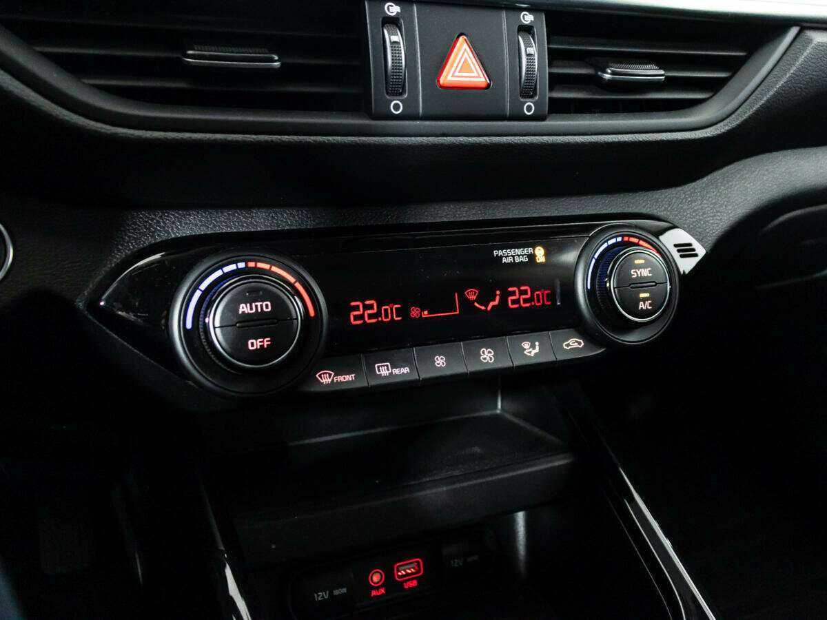 Kia Cerato, 2019 Фото №17