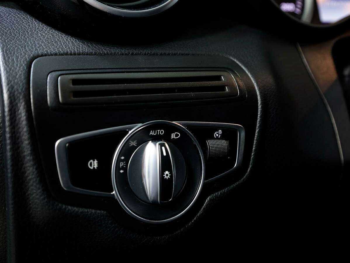 Mercedes-Benz C-Класс 180 9G-TRONIC, 2018 Фото №17