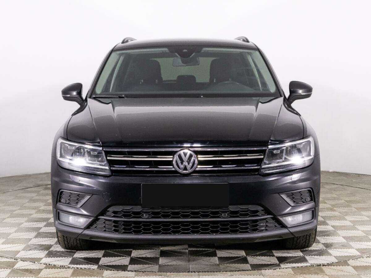 Volkswagen Tiguan, 2020 - 137 042 км. | Фото №2