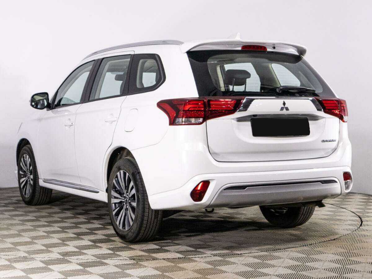 Mitsubishi Outlander, 2022 - 35 240 км. | Фото №6