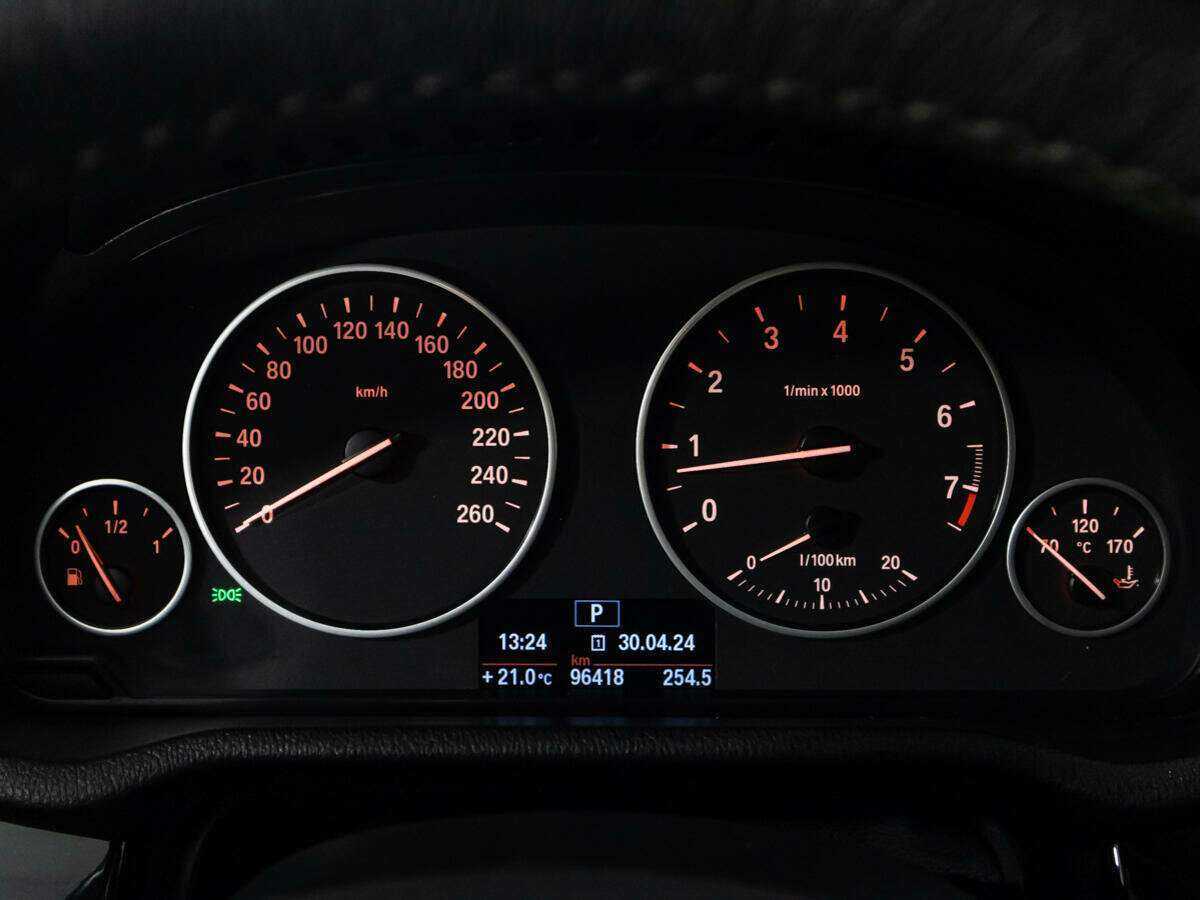 BMW X3 20i xDrive, 2014 Фото №12