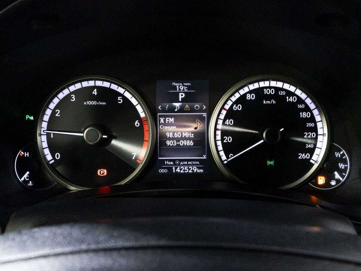 Lexus NX 200t, 2015 Фото №12