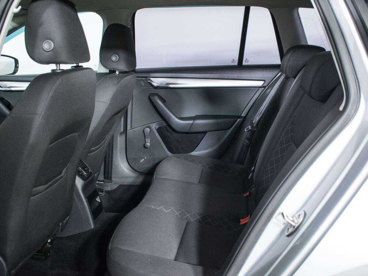 Skoda Octavia, 2018 Фото №10