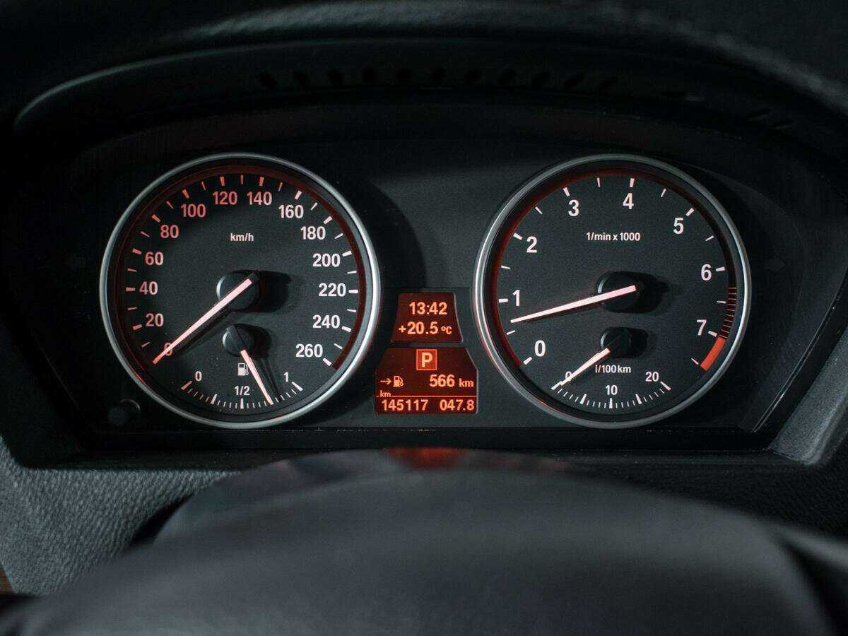 BMW X5 35i, 2013 Фото №11