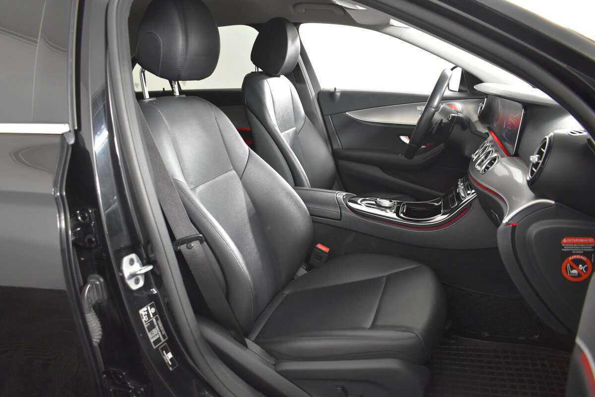 Mercedes-Benz E-Класс 200, 2018 Фото №8