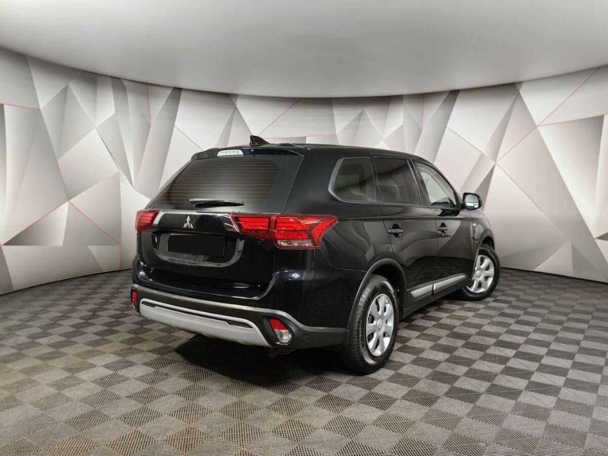 Mitsubishi Outlander, 2020 - 97 445 км. | Фото №2
