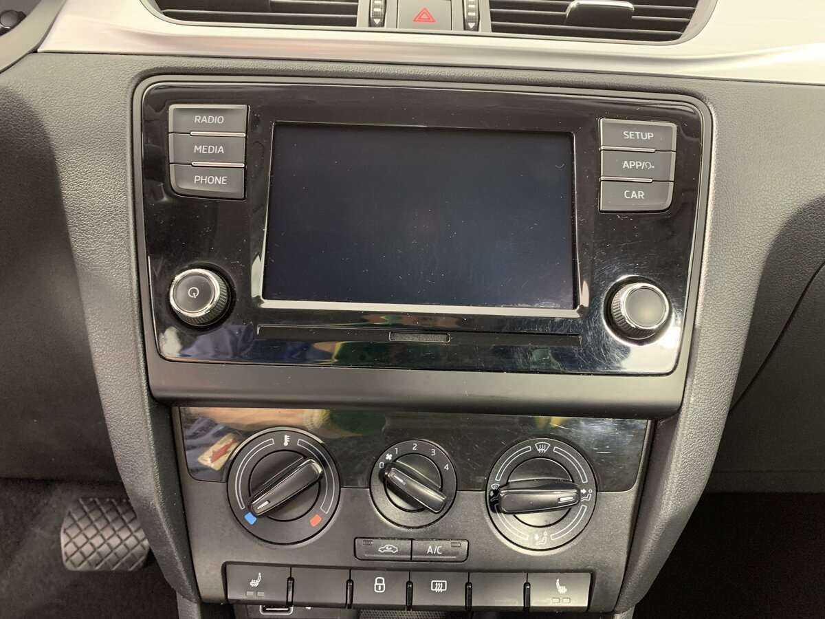 Skoda Rapid, 2019 Фото №12