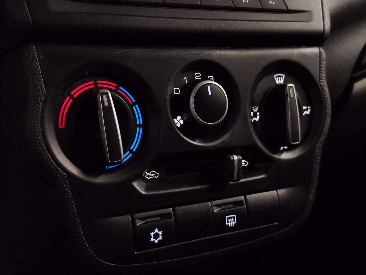 Lada (ВАЗ) Granta, 2019 Фото №15