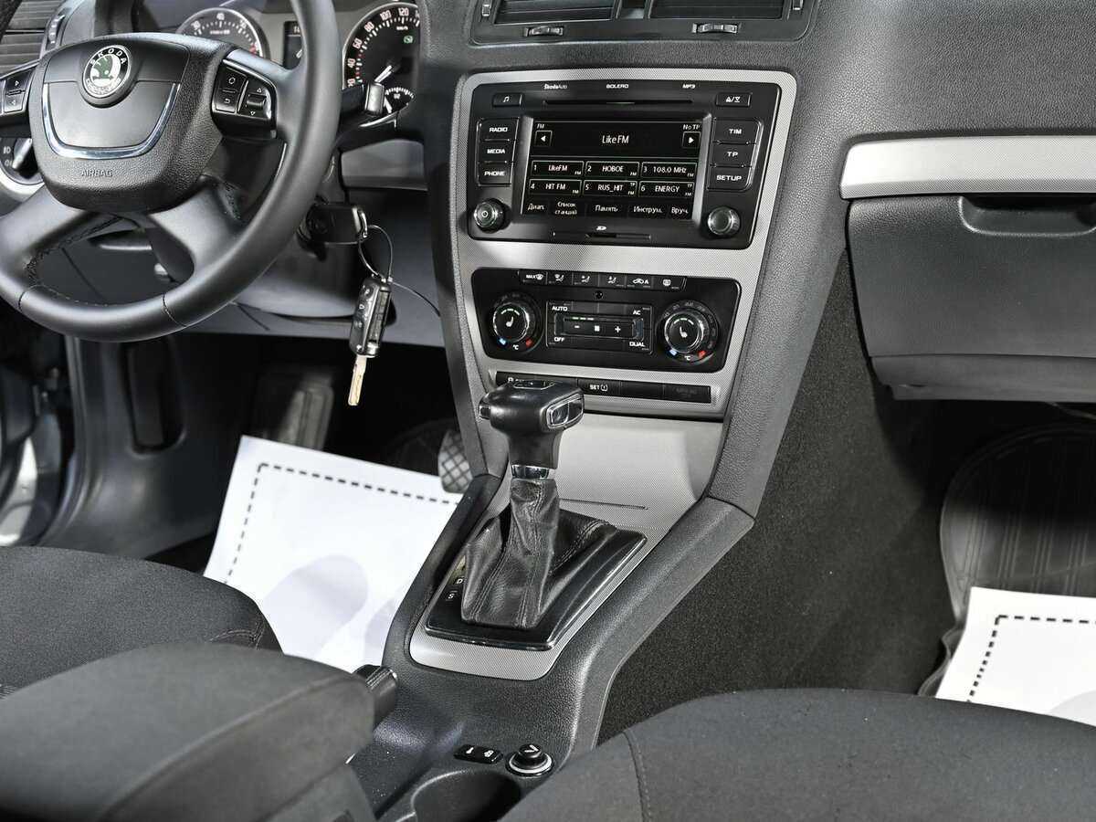 Skoda Octavia, 2012 Фото №9