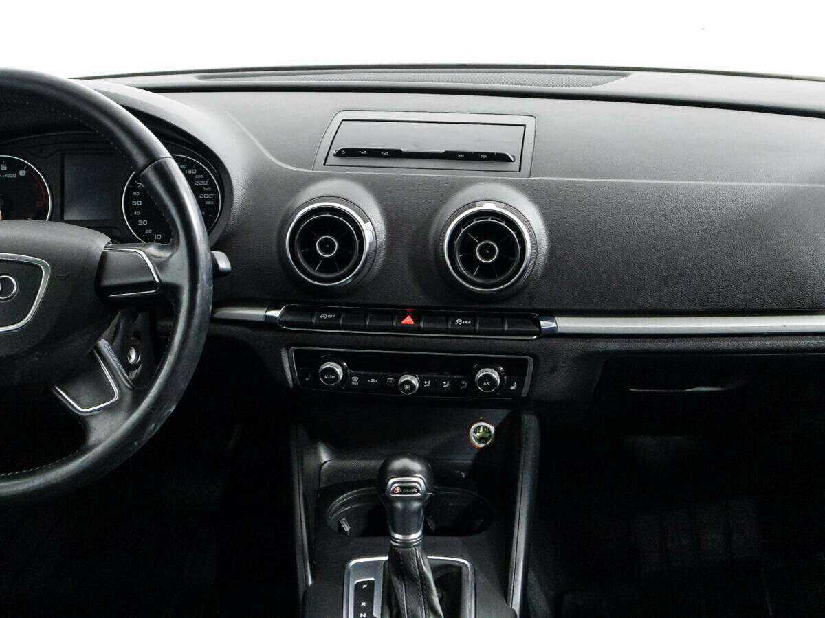 Audi A3, 2014 Фото №14