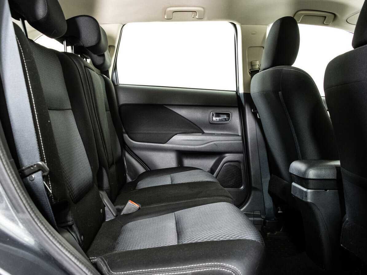 Mitsubishi Outlander, 2016 Фото №10