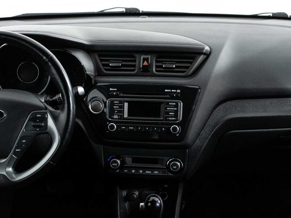 Kia Rio, 2017 Фото №14