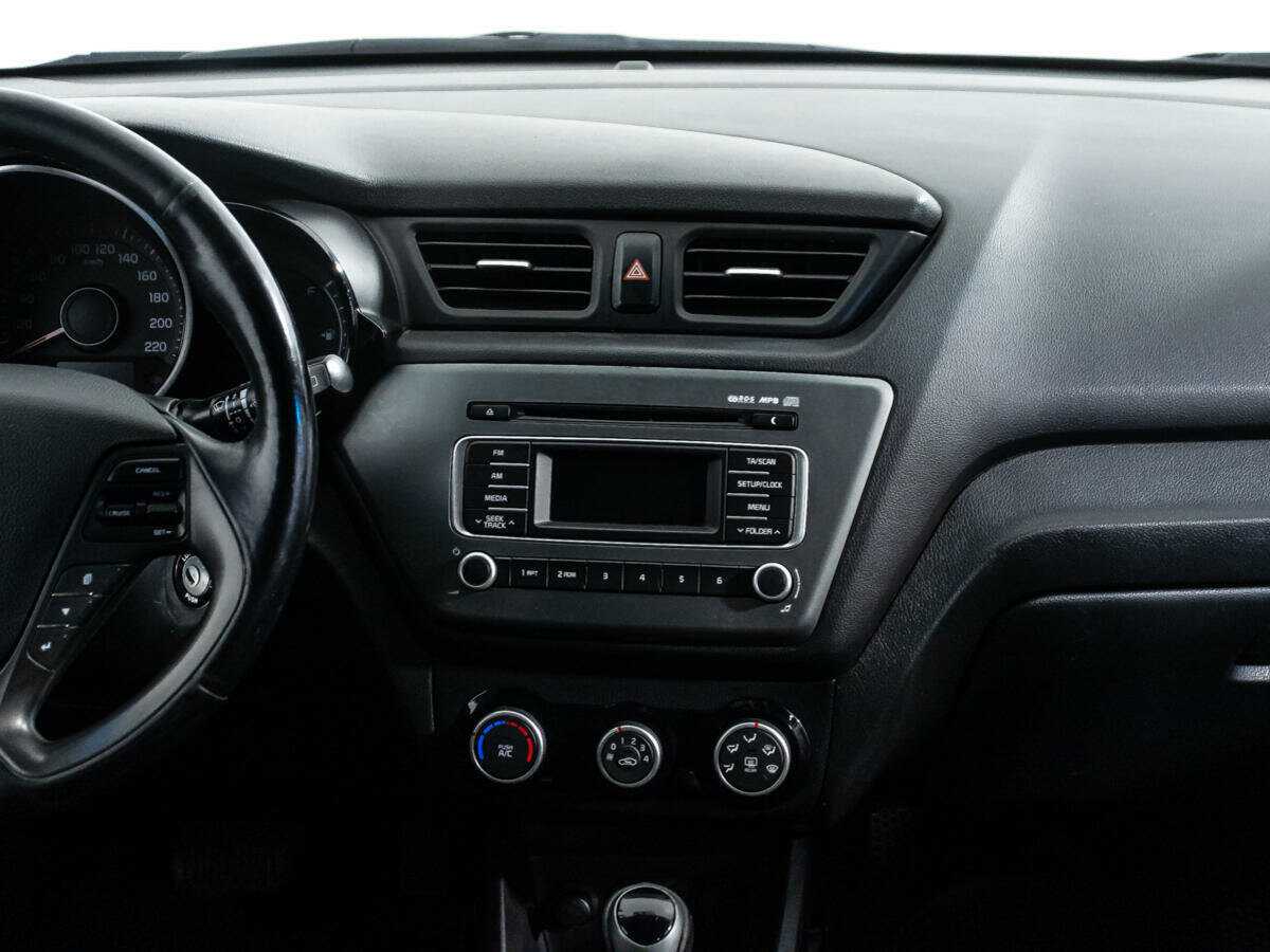 Kia Rio, 2016 Фото №14