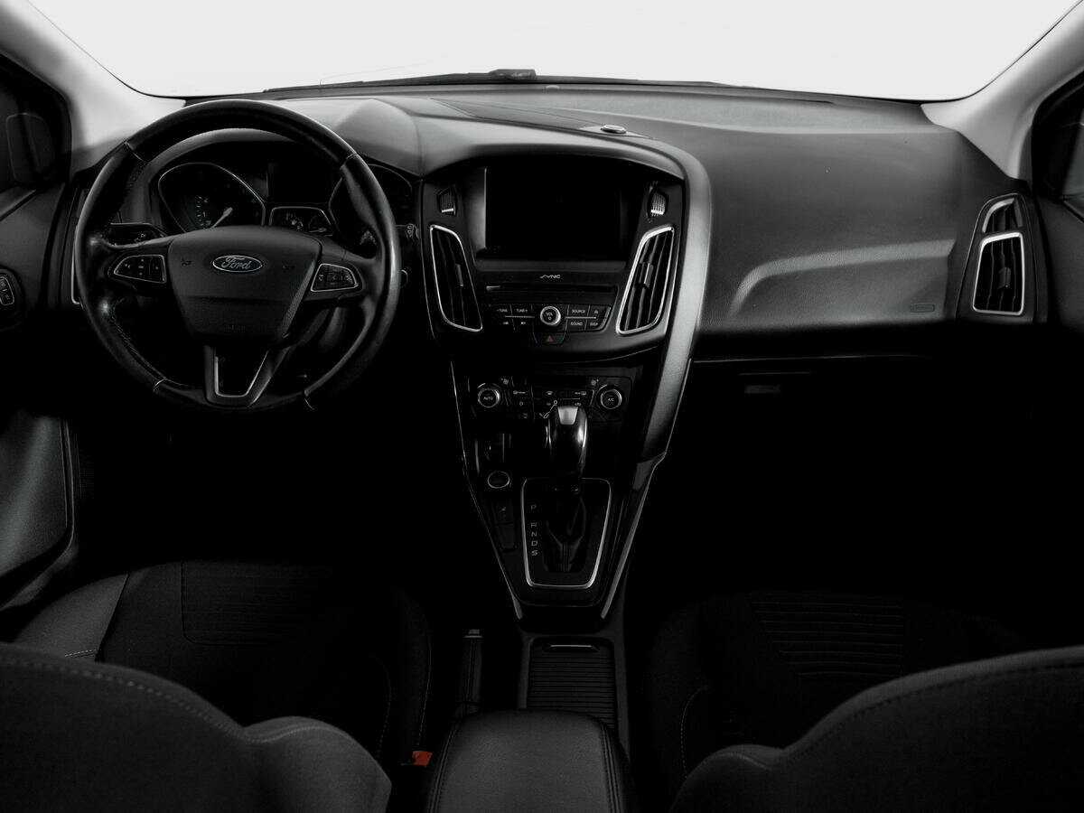 Ford Focus, 2017 Фото №12