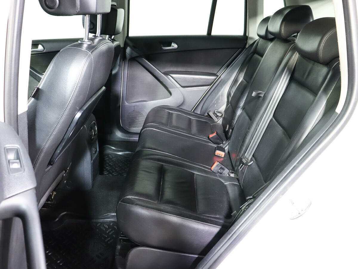 Volkswagen Tiguan, 2012 Фото №7