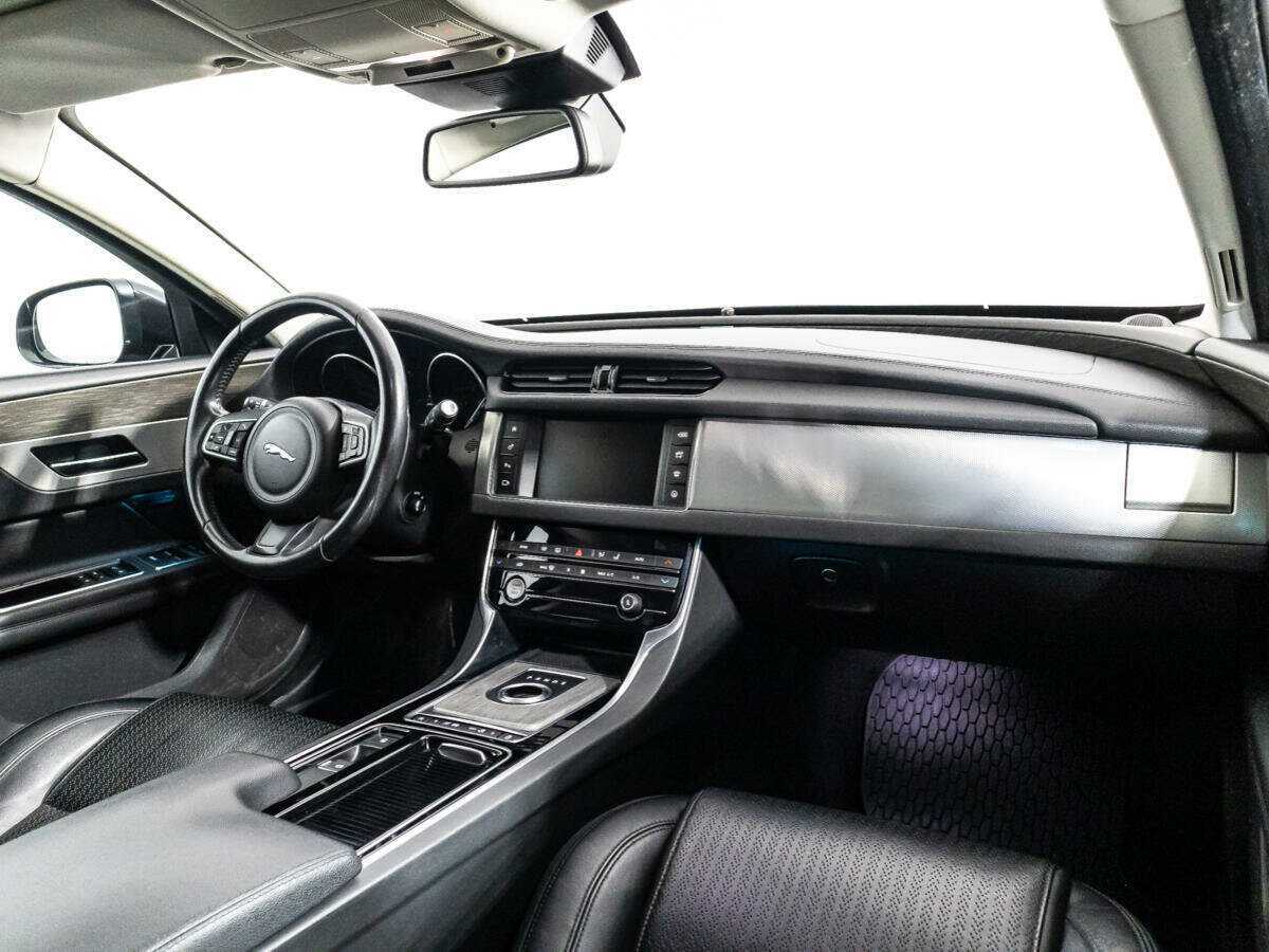 Jaguar XF, 2016 Фото №9