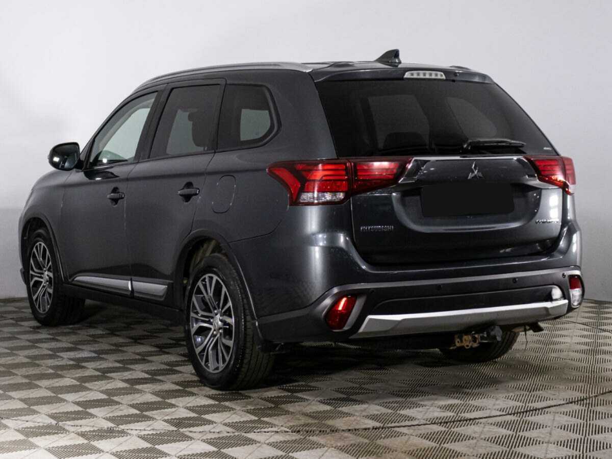 Mitsubishi Outlander, 2018 Фото №7