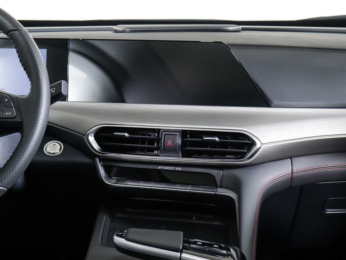 Changan UNI-T, 2023 Фото №11