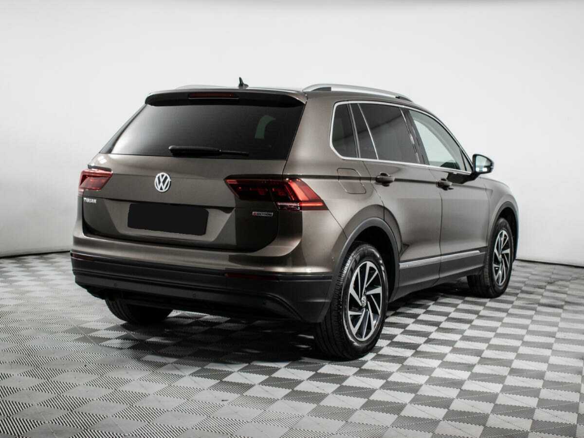 Volkswagen Tiguan, 2018 Фото №5
