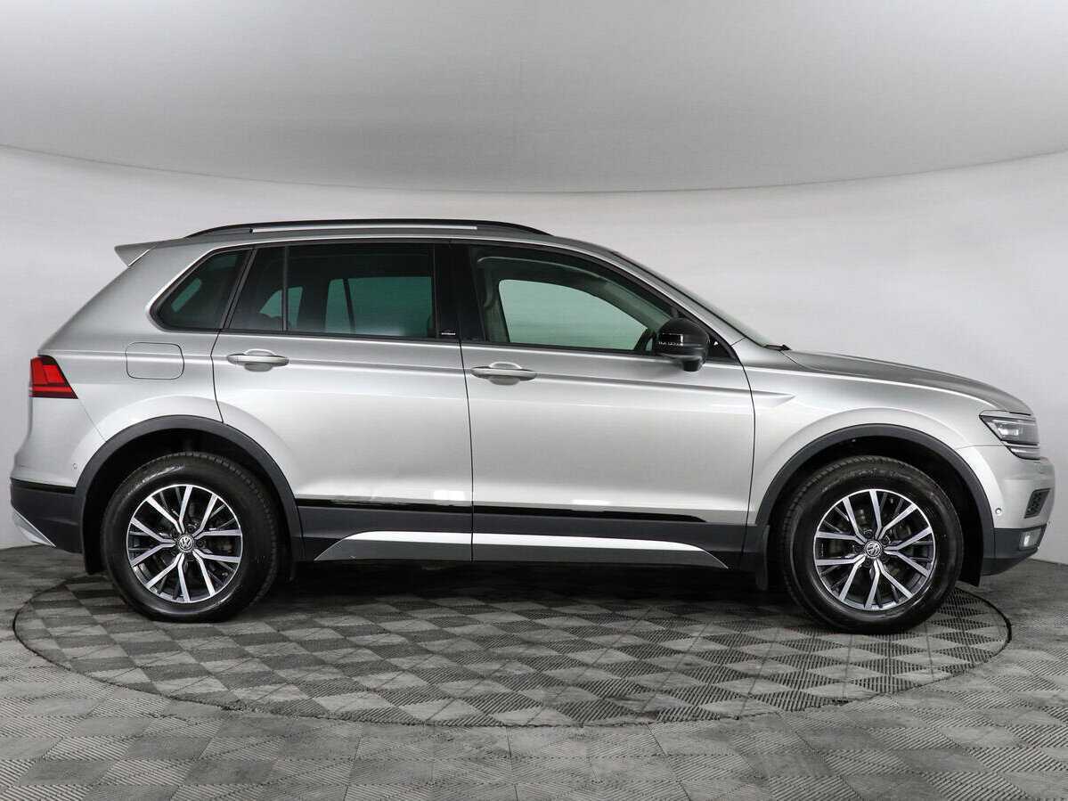 Volkswagen Tiguan, 2020 - 32 902 км. | Фото №4