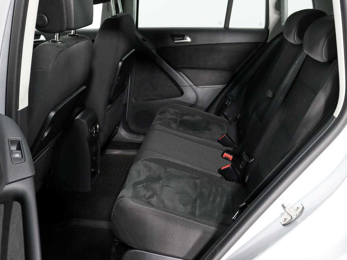 Volkswagen Tiguan, 2016 Фото №8