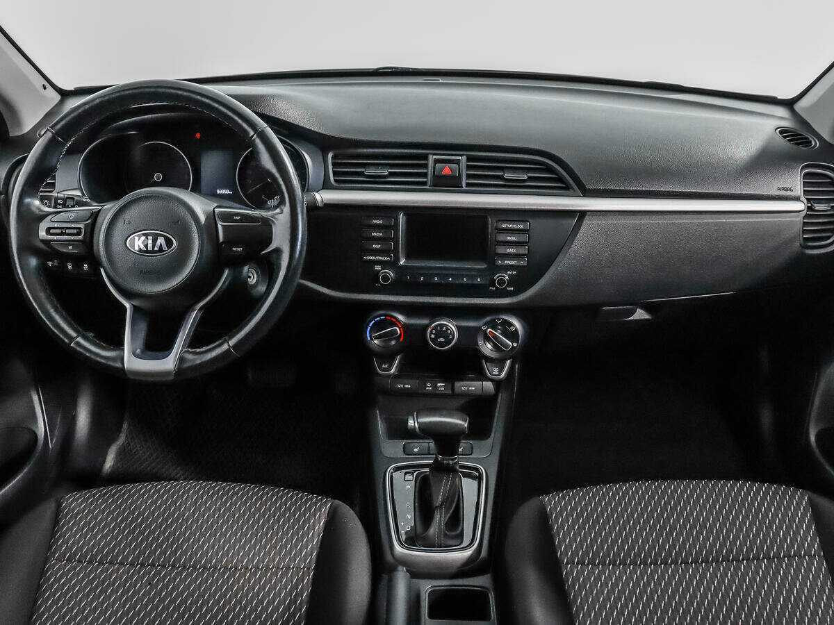 Kia Rio X-Line, 2019 Фото №12