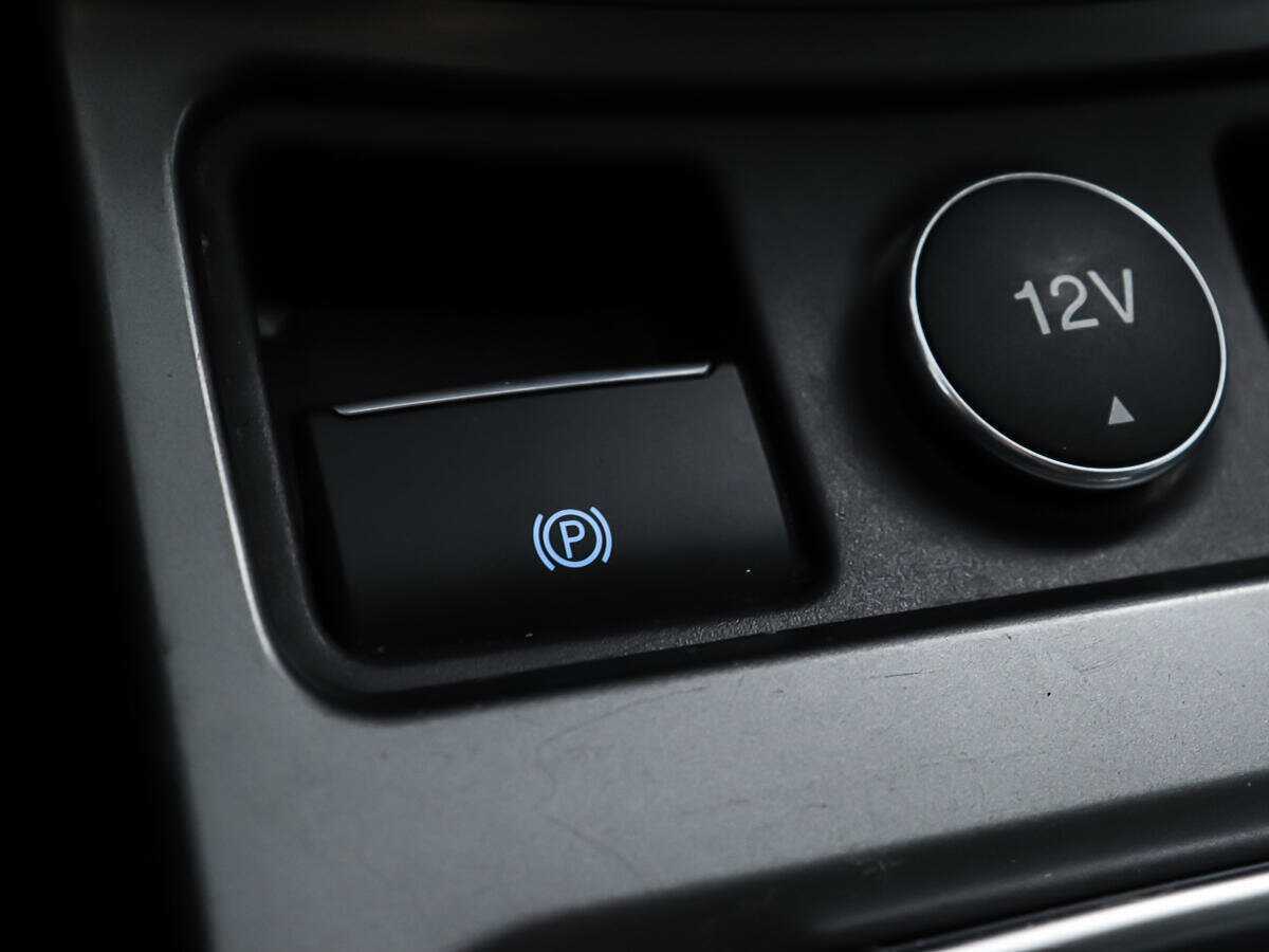 Ford Kuga, 2017 Фото №17