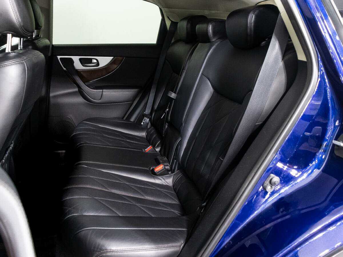 Infiniti FX37, 2012 Фото №10