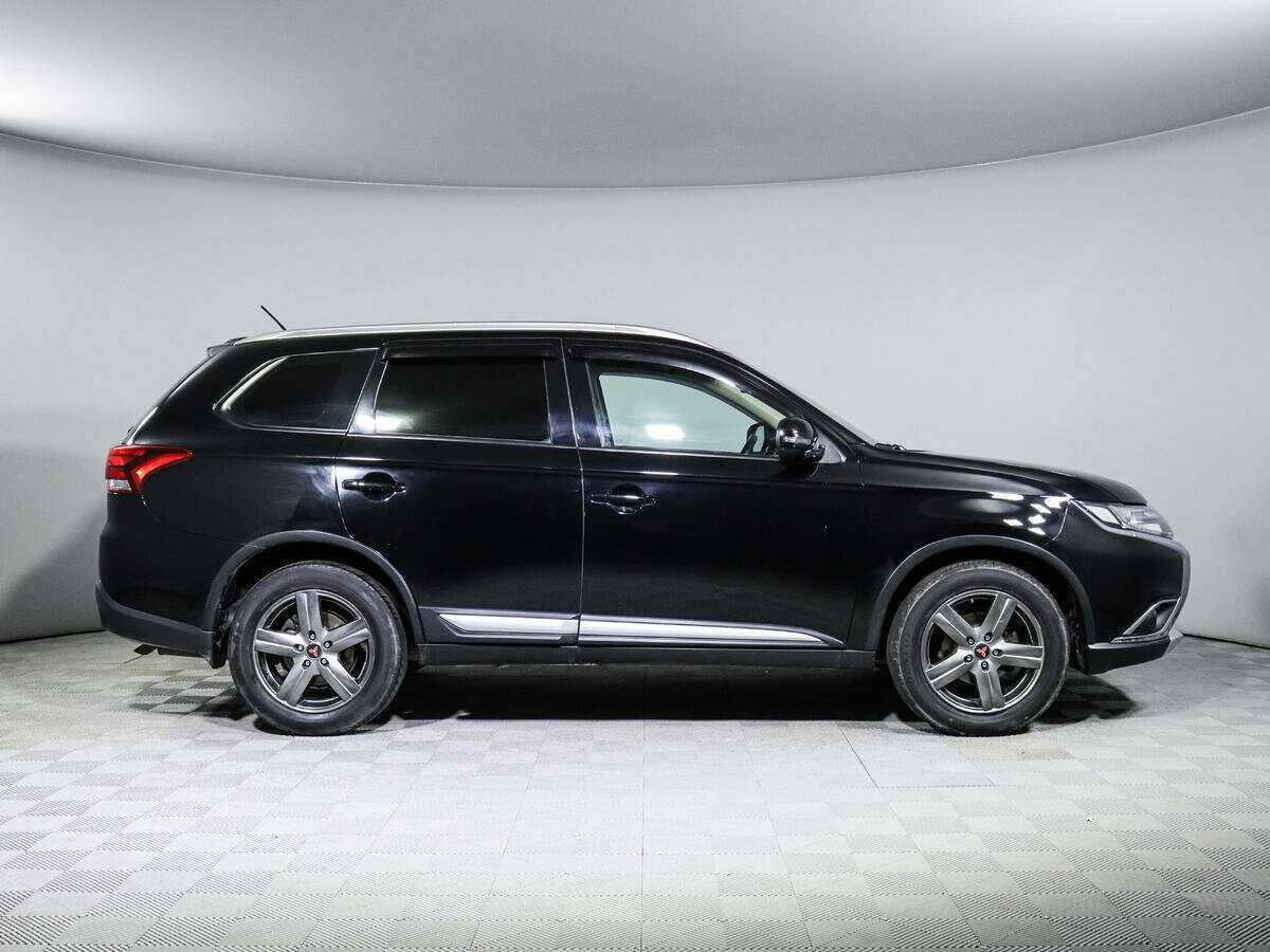 Mitsubishi Outlander, 2016 - 183 620 км. | Фото №4