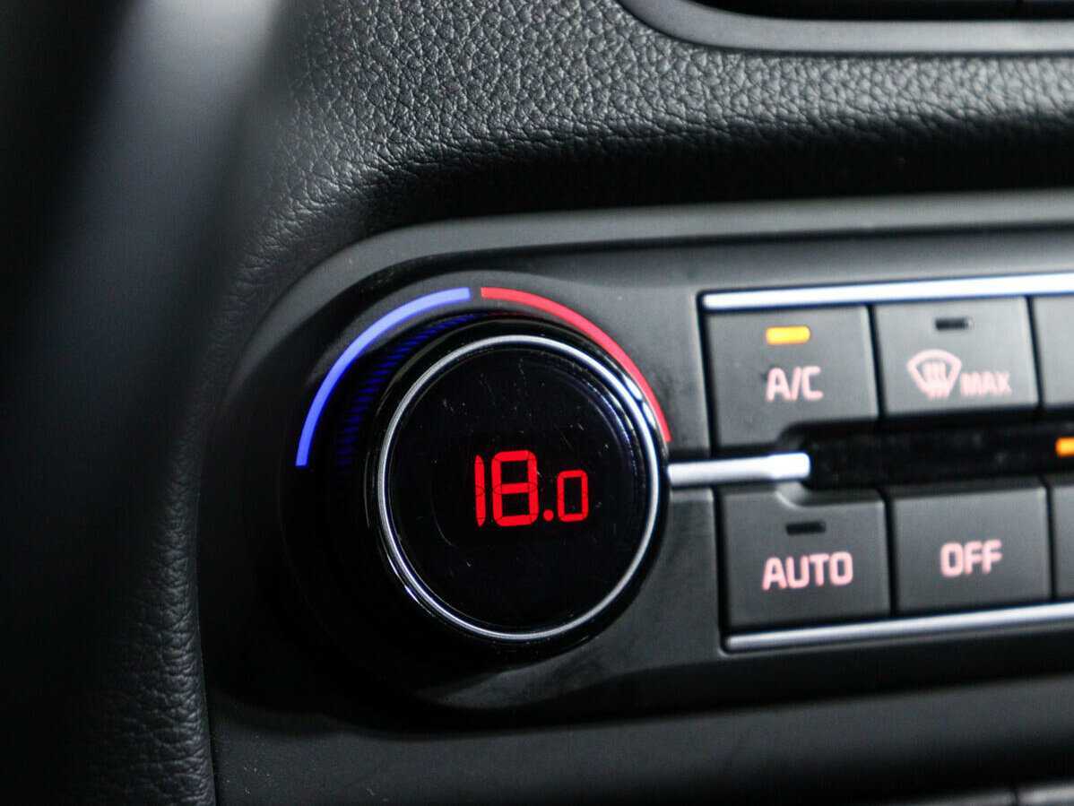 Kia Ceed, 2021 Фото №20