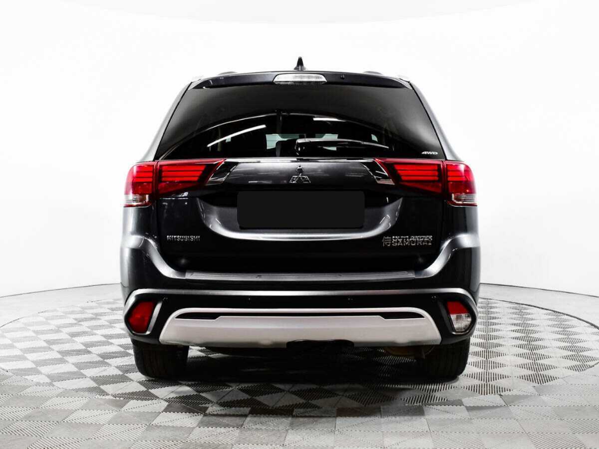 Mitsubishi Outlander, 2020 Фото №6