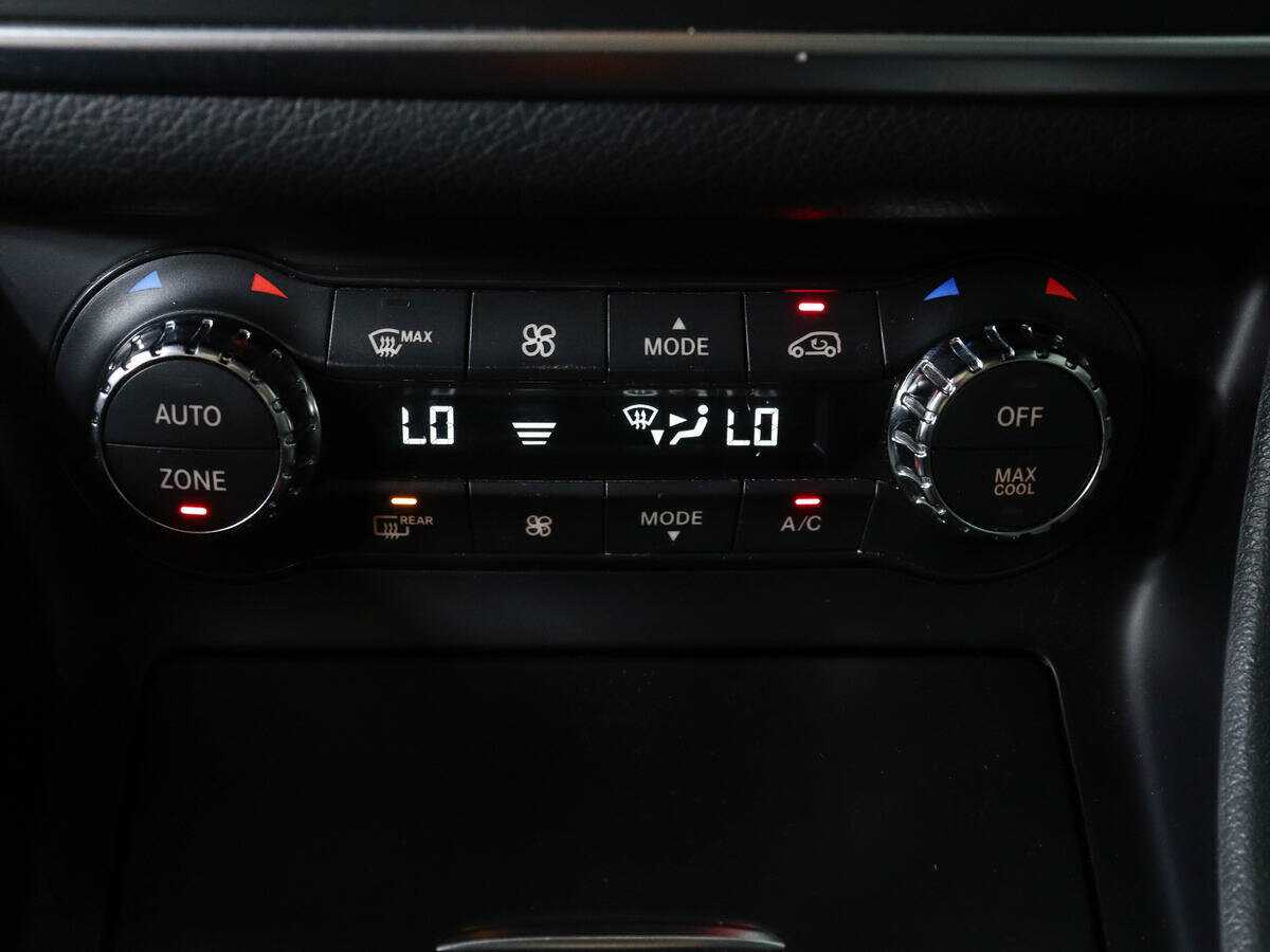 Mercedes-Benz CLA 250, 2016 Фото №16