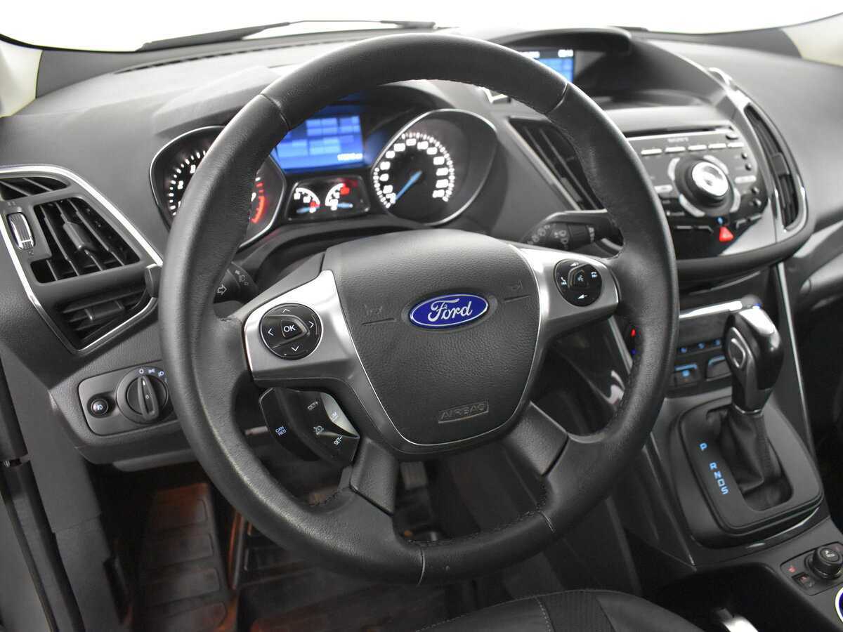 Ford Kuga, 2014 Фото №8