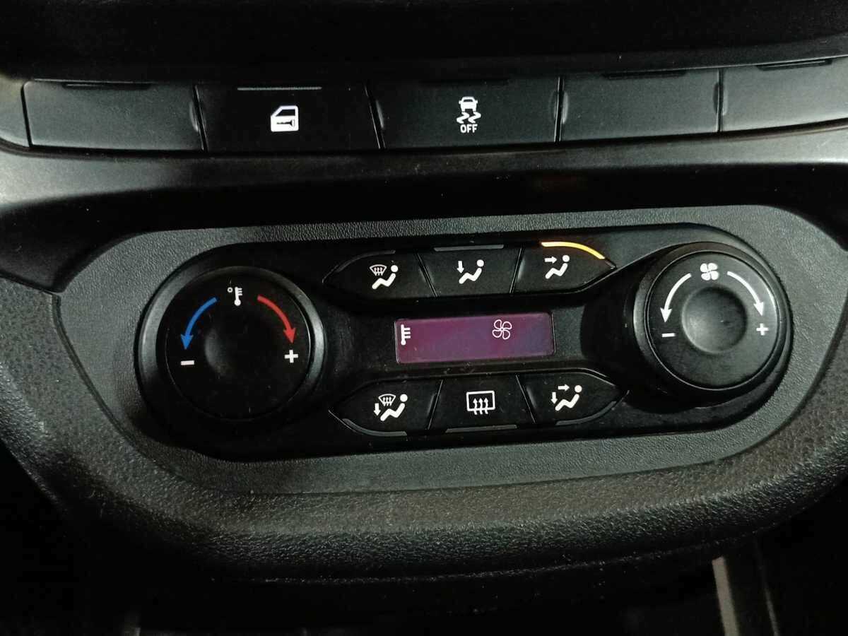 Lada (ВАЗ) Vesta, 2016 Фото №14