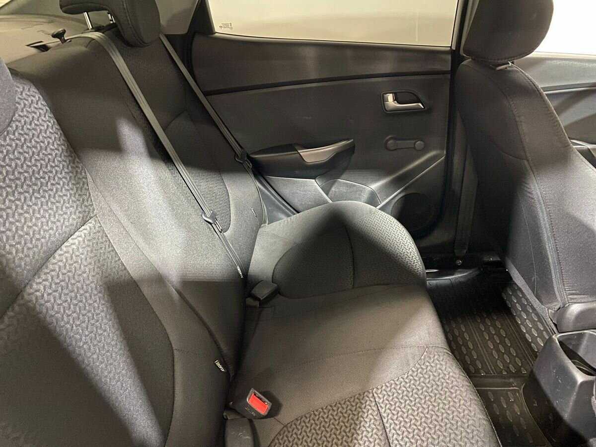 Kia Rio 6-speed, 2015 Фото №11