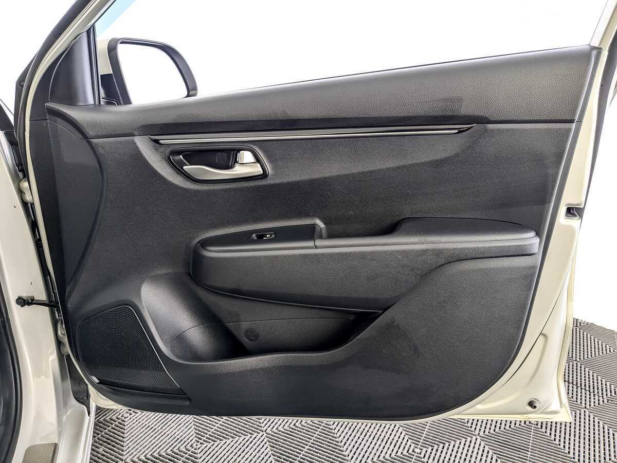 Kia Rio, 2018 Фото №18