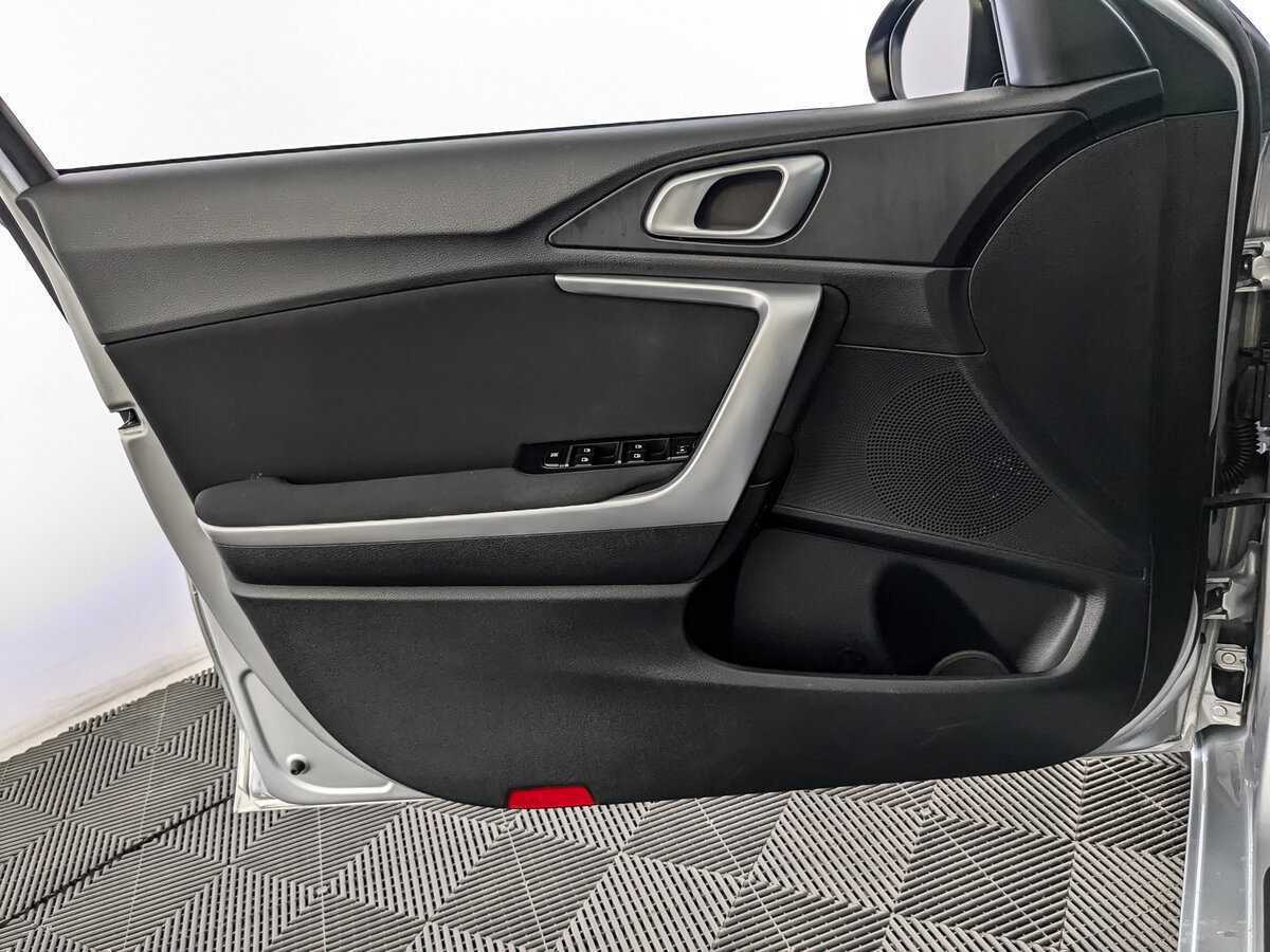 Kia Ceed, 2020 Фото №14