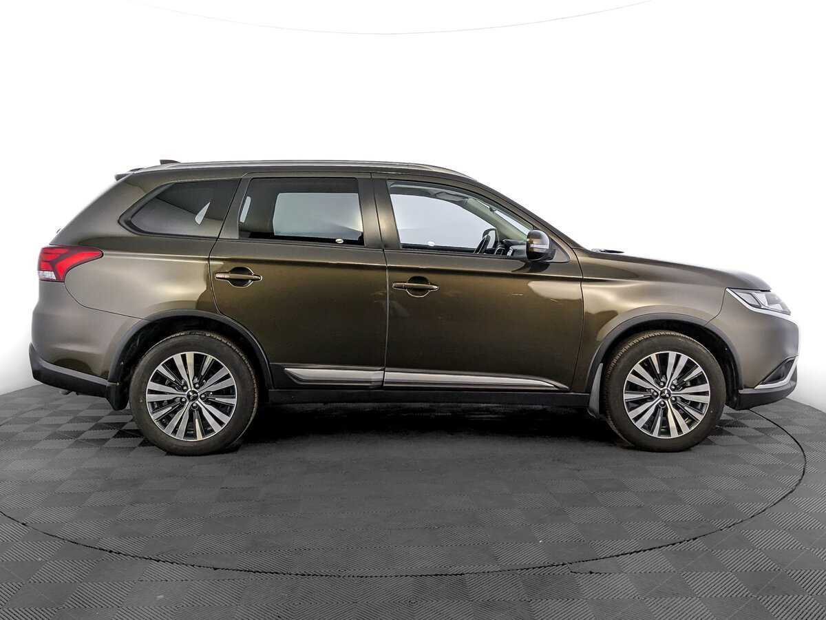 Mitsubishi Outlander, 2021 - 70 825 км. | Фото №4
