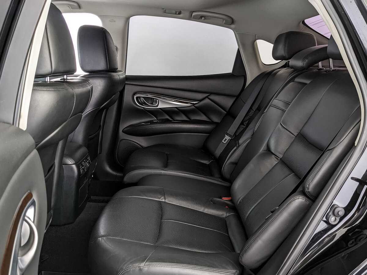 Infiniti Q70, 2014 Фото №14