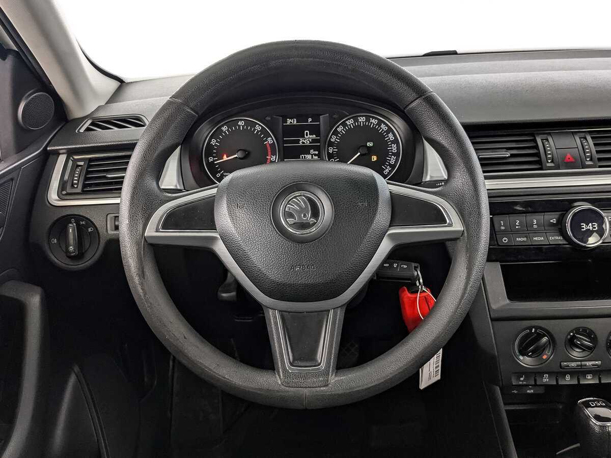 Skoda Rapid, 2015 Фото №18