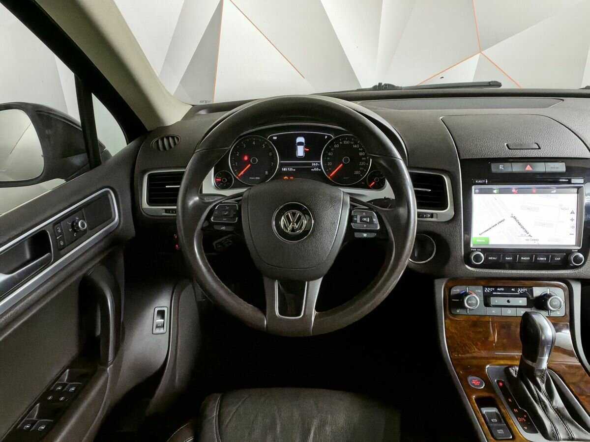 Volkswagen Touareg, 2013 Фото №14