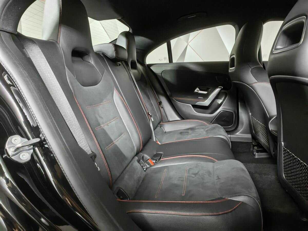 Mercedes-Benz CLA 200, 2019 Фото №12